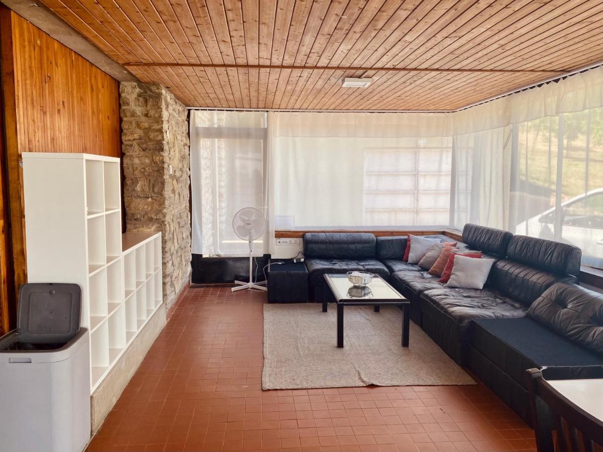 Viztuekoer Apartman ตีฮานี ภายนอก รูปภาพ